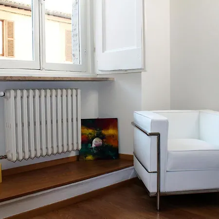 Via Giotto, 5 Apartamento *