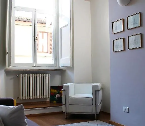 Via Giotto, 5 * Assisi